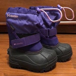 Toddler snow boots COLUMBIA purple Size 7 6